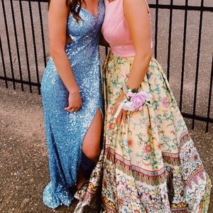Sherri hill prom dress